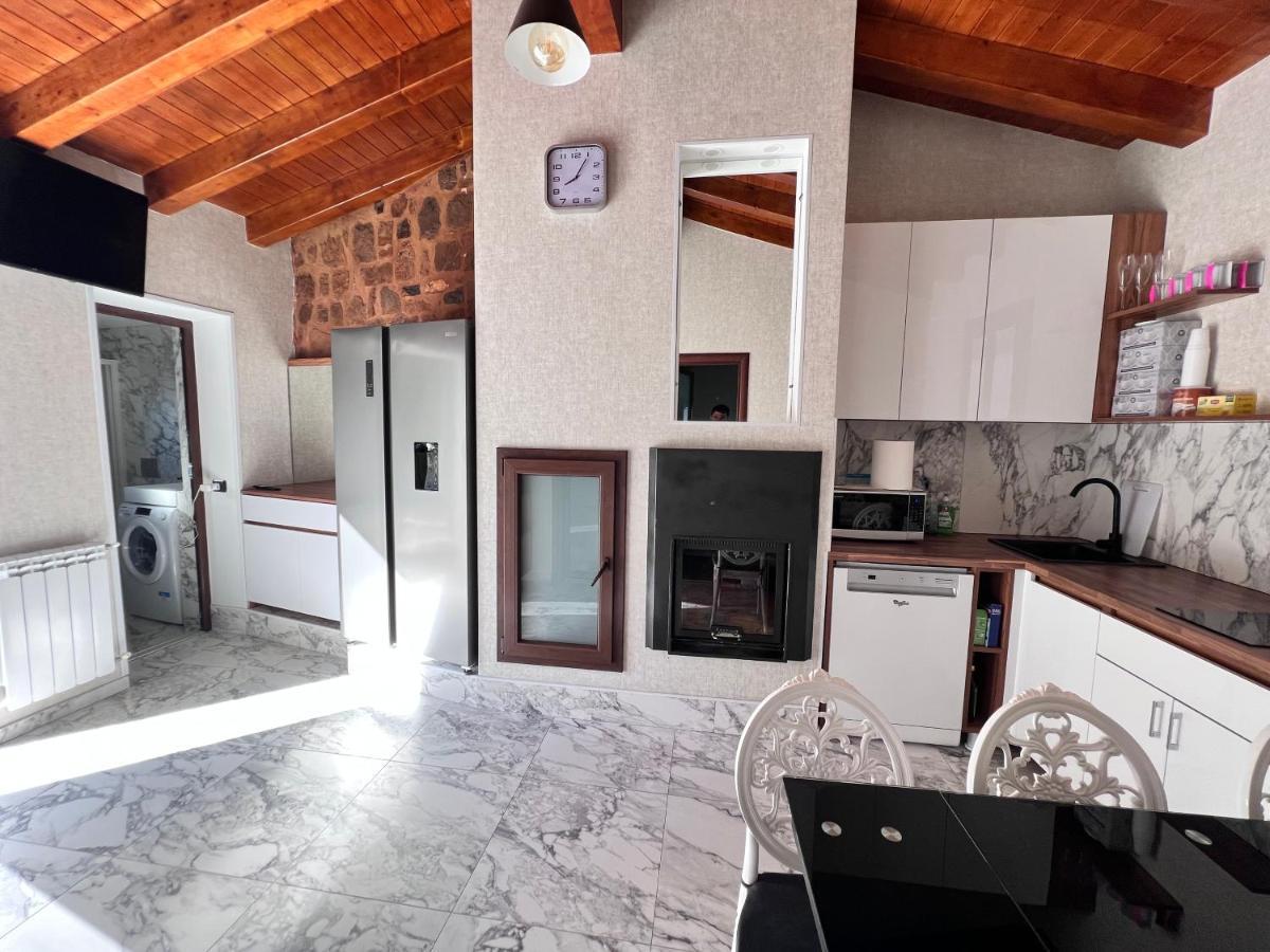 Villa Di Campagna Con Vista Mare 5 Camere Da Letto Pampara Zewnętrze zdjęcie