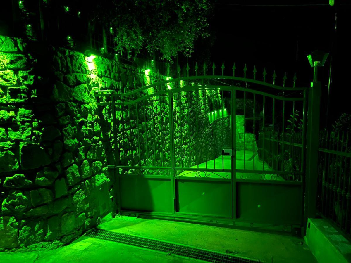 Villa Di Campagna Con Vista Mare 5 Camere Da Letto Pampara Zewnętrze zdjęcie