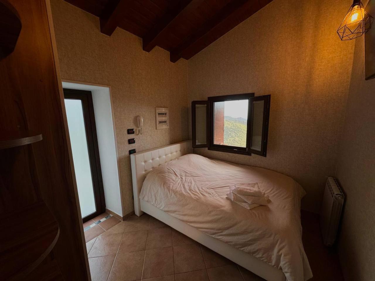 Villa Di Campagna Con Vista Mare 5 Camere Da Letto Pampara Zewnętrze zdjęcie