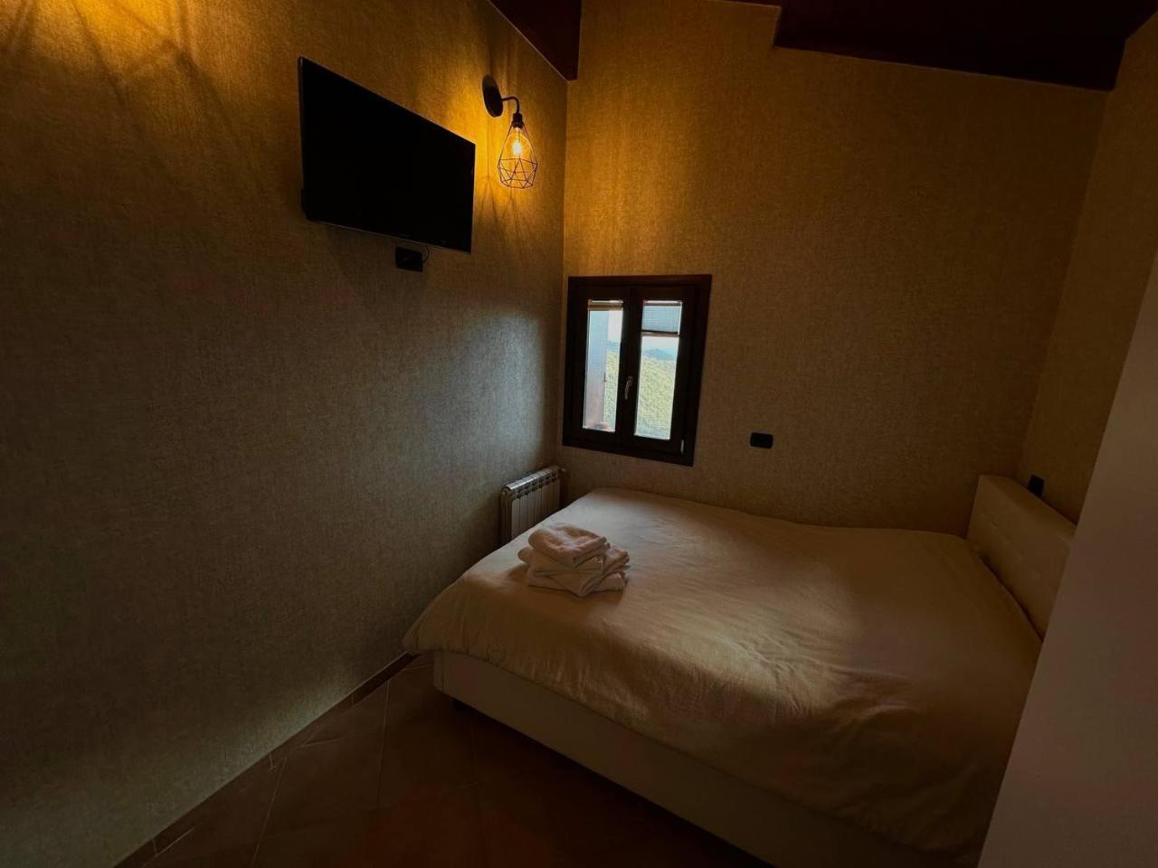 Villa Di Campagna Con Vista Mare 5 Camere Da Letto Pampara Zewnętrze zdjęcie