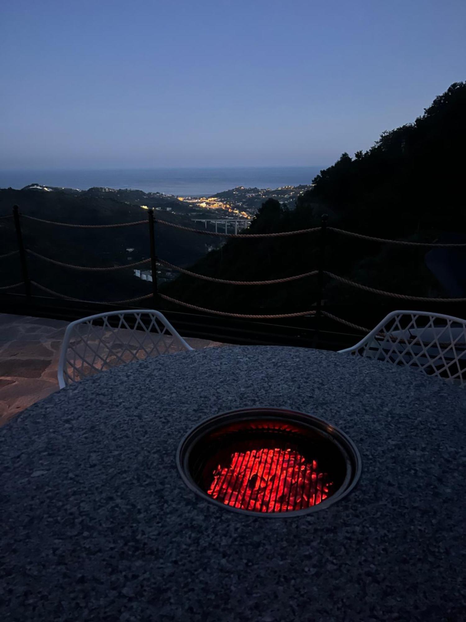 Villa Di Campagna Con Vista Mare 5 Camere Da Letto Pampara Zewnętrze zdjęcie